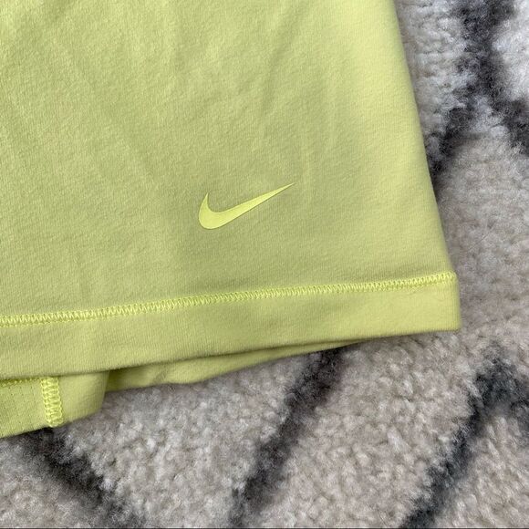 Nike Tank Top   - Picture 4 of 5